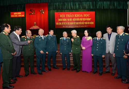 'Hà Nội - Điện Biên Phủ trên không' - Bản lĩnh, trí tuệ và sức mạnh Việt Nam 